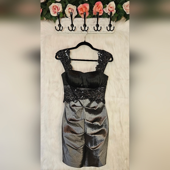 Laura Luxury Elegance Black & Silver Mini Dress - Picture 1 of 7